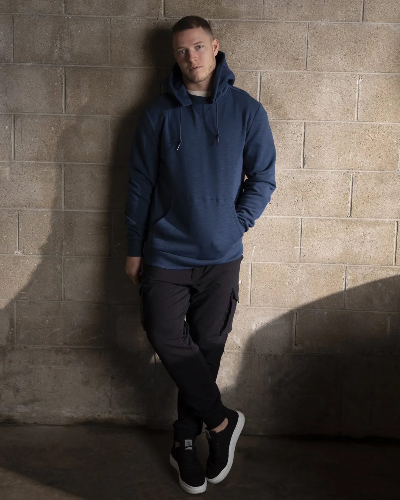 CARSON SPLIT NECK HOODIE